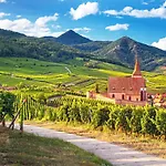 Charmant Gite Dambach La Ville Ideal Cyclistes Bed & Breakfast Dambach-la-Ville
